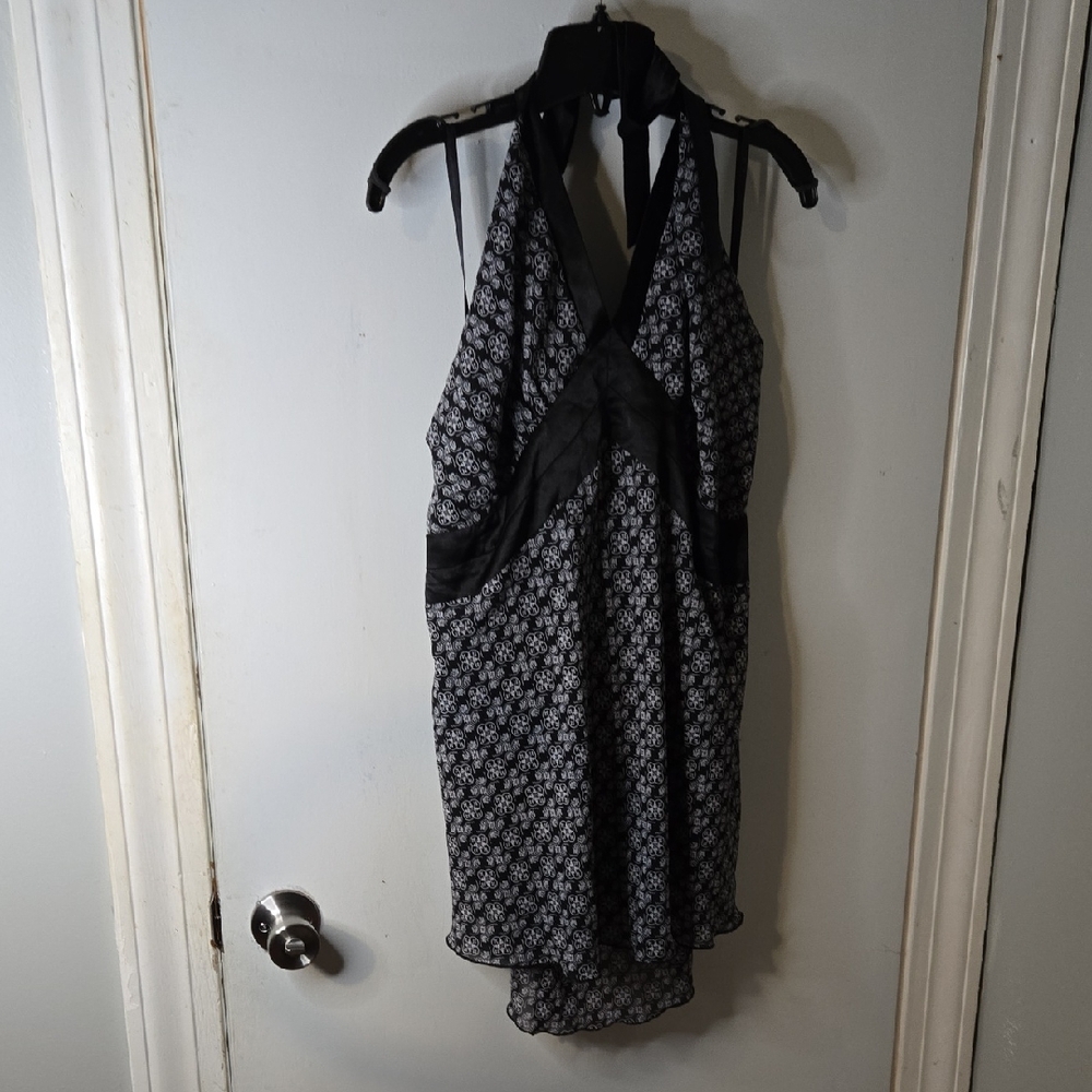 Millenium 1X Balck And White Halter With Tie Back